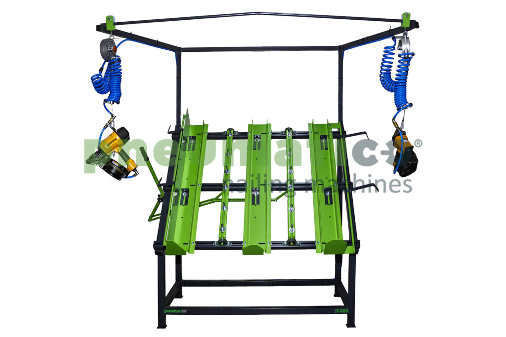 Pneumatico ST-1400
